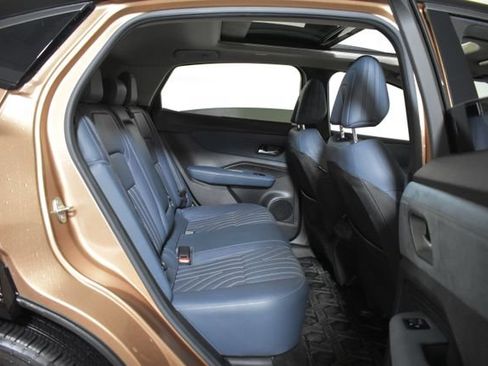 Certified 2023 Nissan Ariya AWD/4WD image 36