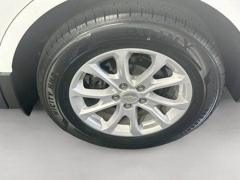 Used 2021 Chevrolet Equinox LT FWD image 29