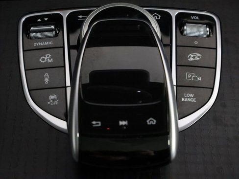 Used 2019 Mercedes-Benz G 63 AMG 4MATIC w/ Seat Comfort Package image 53