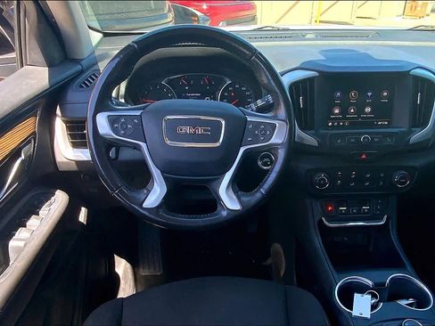 Used 2020 GMC Terrain SLE w/ Elevation Edition FWD image 6