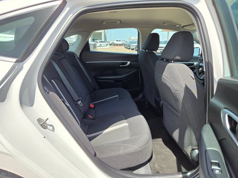 Used 2024 Hyundai Sonata SEL FWD image 16