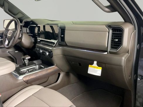 Used 2026 GMC Sierra 1500 SLT w/ SLT Premium Plus Package AWD/4WD image 23