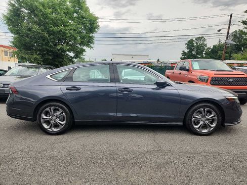 Certified 2023 Honda Accord EX image 7