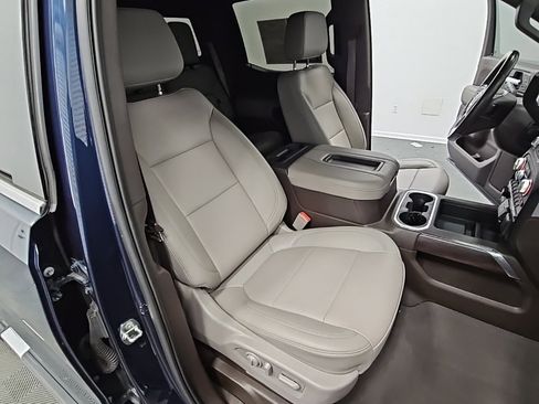 Used 2021 GMC Sierra 1500 SLT w/ SLT Premium Package image 39
