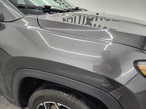 Used 2024 Jeep Compass Latitude image 21