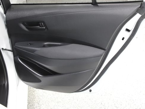 Used 2023 Toyota Corolla LE FWD image 29