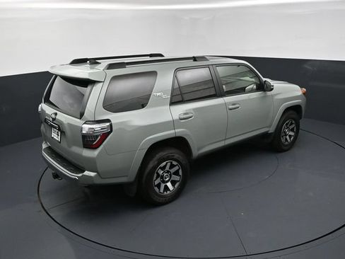 Used 2022 Toyota 4Runner TRD Off-Road Premium AWD/4WD image 18