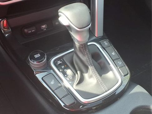 Used 2023 Kia Seltos EX AWD/4WD image 12