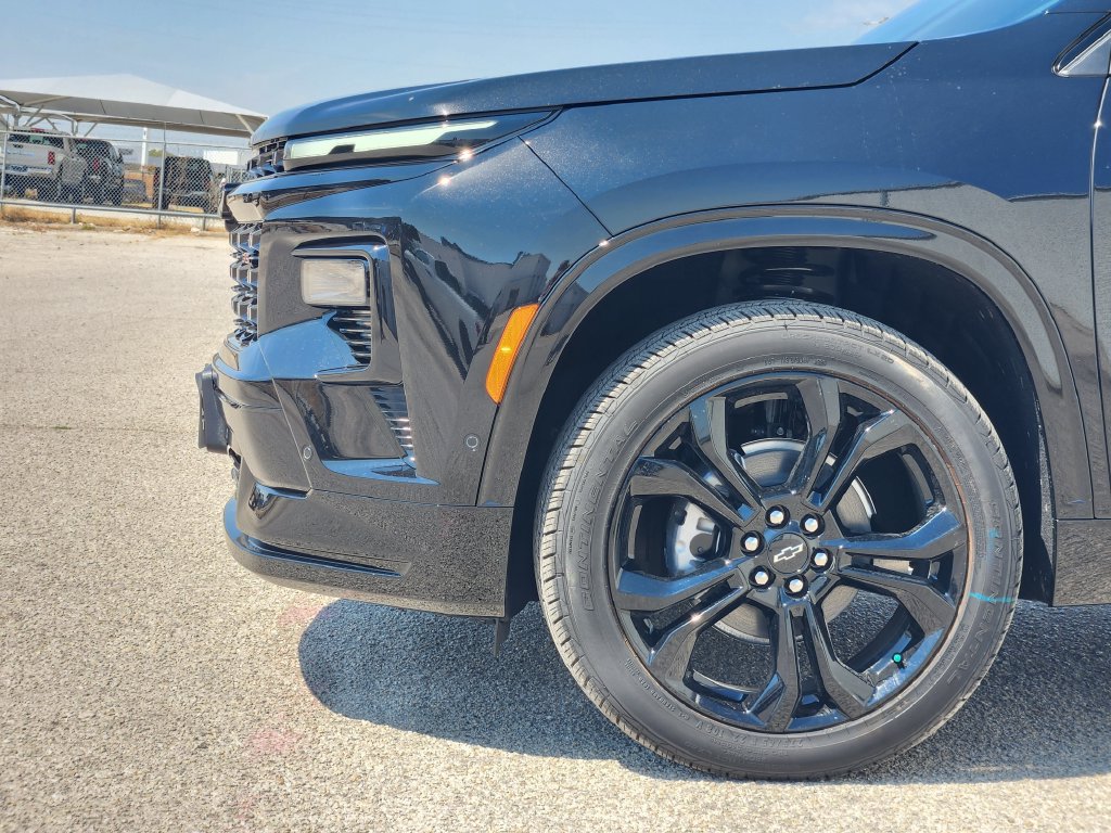 New 2027 Chevrolet Traverse RS AWD/4WD image 5