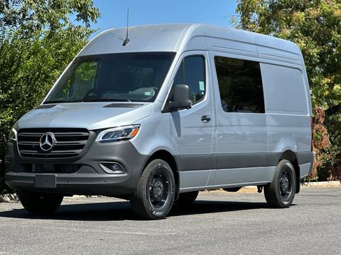 New 2025 Mercedes-Benz Sprinter 2500 image 7