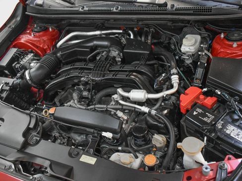 Used 2024 Subaru Crosstrek 2.5i Limited image 8