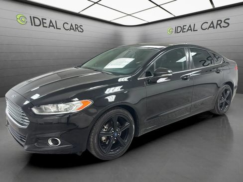 Used 2016 Ford Fusion SE FWD image 1