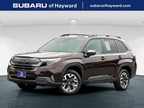 Certified 2026 Subaru Forester Premium AWD/4WD image 1