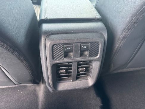 Used 2025 Ford Bronco Outer Banks AWD/4WD image 9