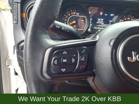 Used 2024 Jeep Gladiator Mojave w/ Convenience Group image 29