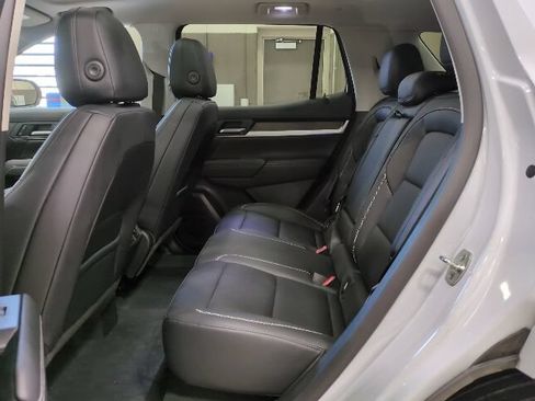 Used 2026 GMC Terrain Denali AWD/4WD image 18