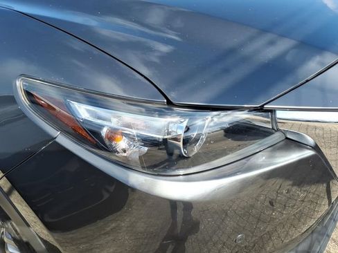 Used 2019 MAZDA CX-9 Touring w/ Touring Premium Package AWD/4WD image 5
