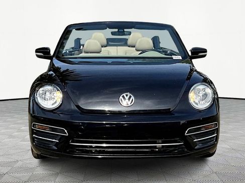 Used 2019 Volkswagen Beetle 2.0T SE image 2