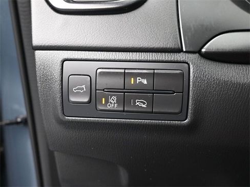 Certified 2023 MAZDA CX-9 Carbon Edition image 18