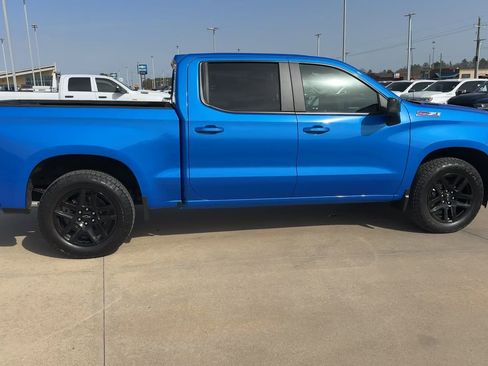 Used 2025 Chevrolet Silverado 1500 RST AWD/4WD image 2
