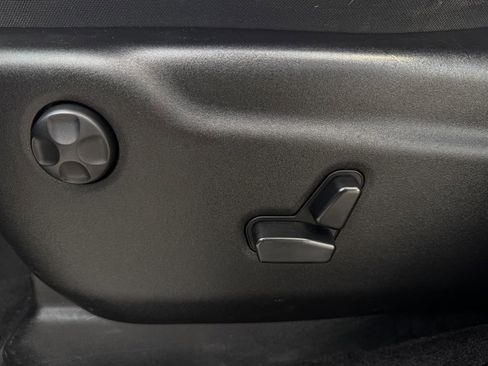 Used 2014 Jeep Grand Cherokee Summit image 27