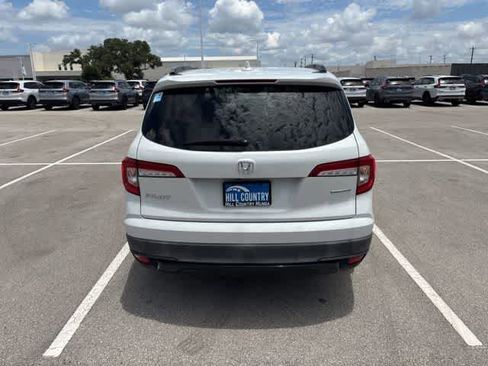 Used 2021 Honda Pilot Special Edition image 4