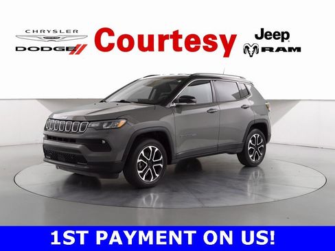 Certified 2022 Jeep Compass Limited image 9