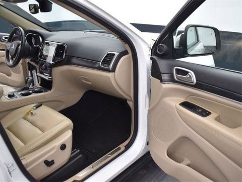 Certified 2020 Jeep Grand Cherokee Limited image 37