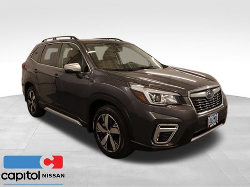Used 2020 Subaru Forester Touring AWD/4WD image 1