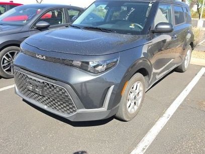 Used 2025 Kia Soul LX w/ LX Technology Package