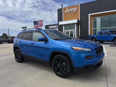 Used 2018 Jeep Cherokee Latitude w/ Altitude Package