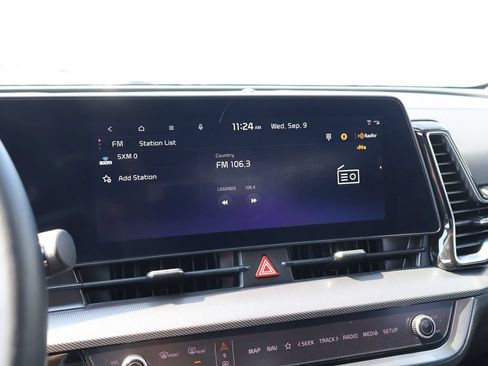 Used 2025 Kia Sportage SX FWD image 35