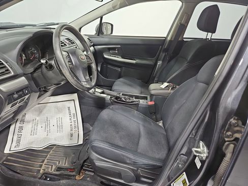 Used 2015 Subaru Crosstrek 2.0i Premium image 10