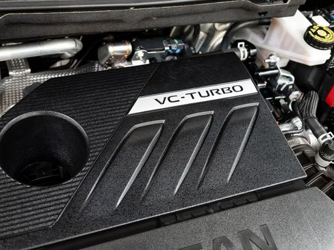 Used 2025 Nissan Rogue SV w/ Rock Creek Premium Package image 4