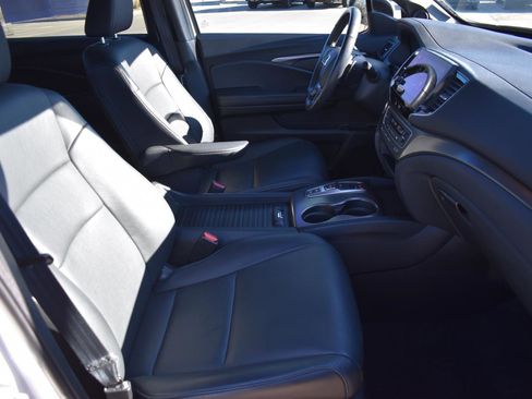 Used 2023 Honda Passport EX-L image 17