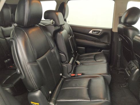 Used 2015 Nissan Pathfinder SL w/ SL Tech Package FWD image 19