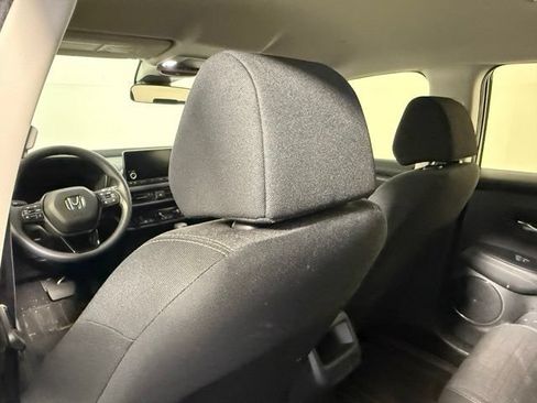 Used 2025 Honda HR-V LX image 32