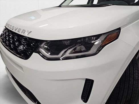 New 2025 Land Rover Discovery Sport S image 28