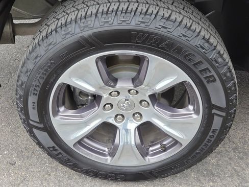 Used 2022 RAM 1500 Big Horn RWD image 10