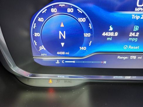 Used 2023 Chevrolet Suburban RST w/ Luxury Package image 25