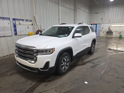 Used 2023 GMC Acadia SLE w/ Driver Convenience Package