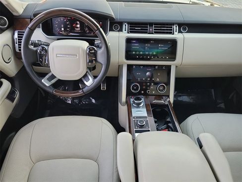Used 2021 Land Rover Range Rover Westminster Edition image 18