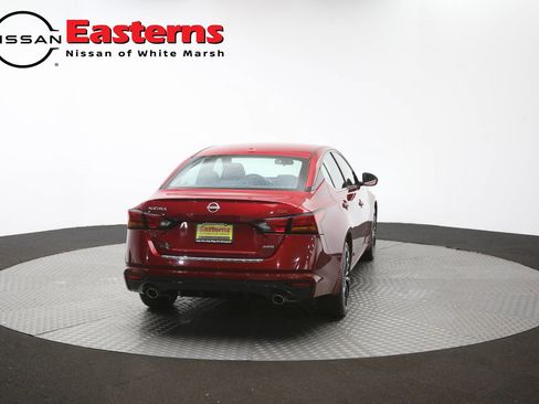 Used 2023 Nissan Altima 2.5 SR AWD/4WD image 37