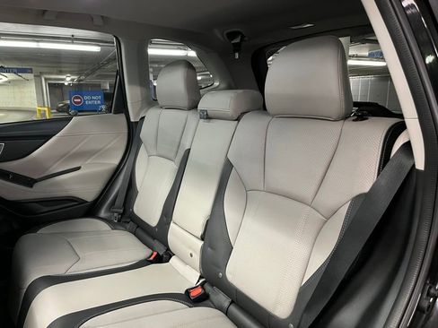 Used 2020 Subaru Forester Limited image 20