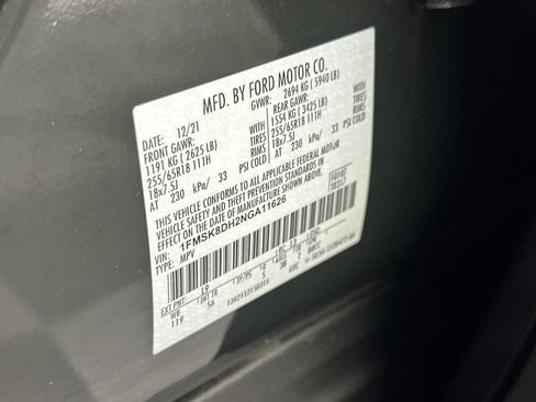 Used 2022 Ford Explorer XLT w/ Equipment Group 202A image 36