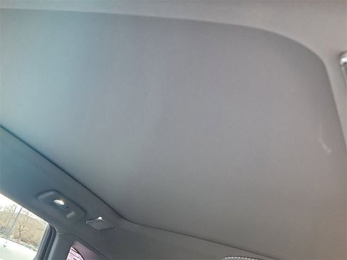 New 2026 Cadillac Optiq Luxury 2 image 17