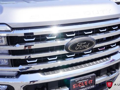 Used 2024 Ford F350 Lariat AWD/4WD image 18