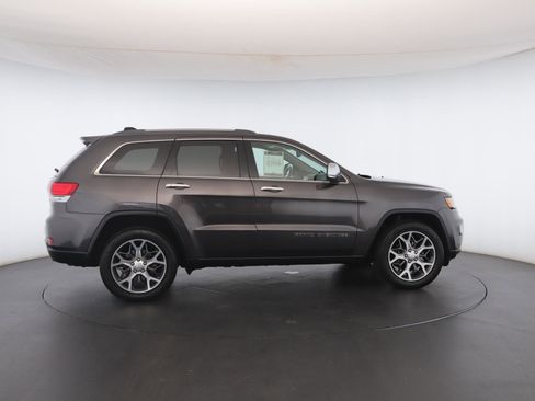 Certified 2019 Jeep Grand Cherokee Limited image 31