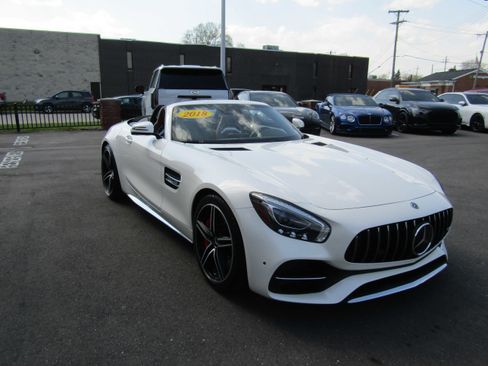 Used 2018 Mercedes-Benz AMG GT C image 4