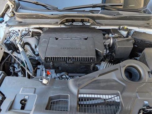 Used 2025 Honda Pilot EX-L image 24